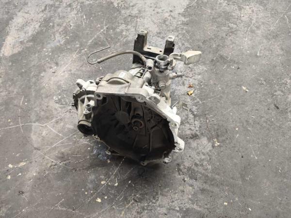 BOITE DE VITESSE MANUEL VW POLO 6R... / AUDI / SEAT / SKODA 1.0MPI CODE: QAD - Vue 1